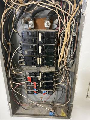Murray brand panels are considered unsafe